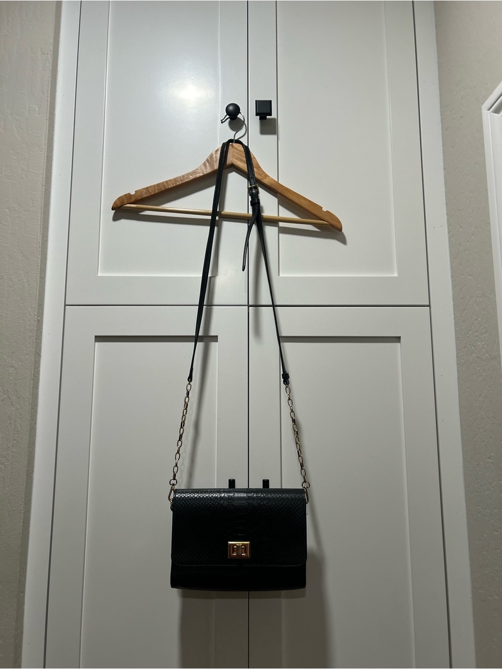 GiGi New York Classic Black Crossbody Bag with Gold Hardware